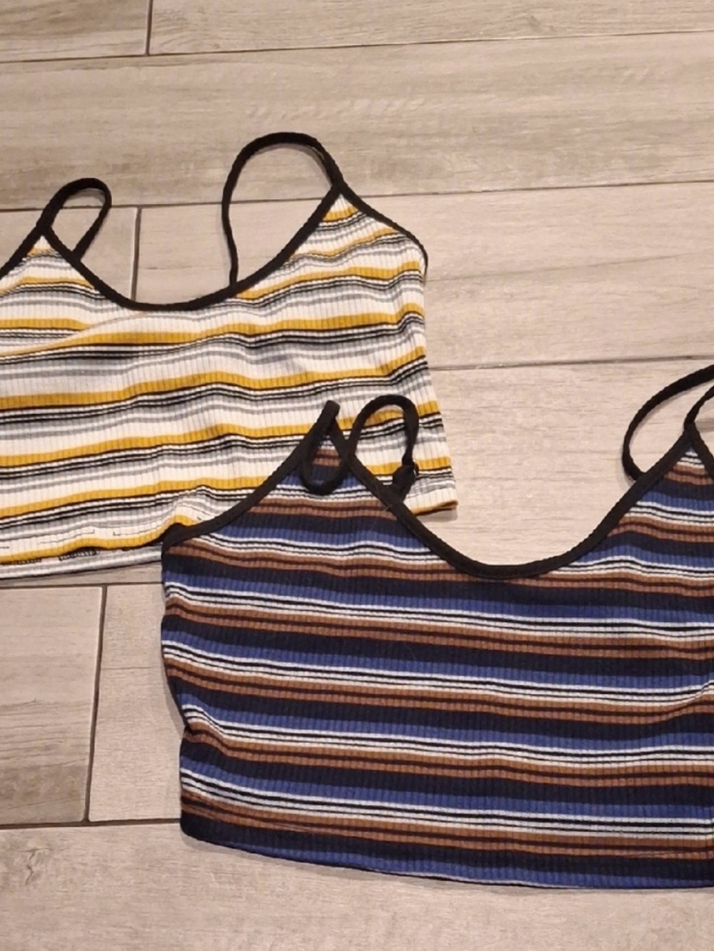 Striped Ribbed Crop Tank Top - Yellow and grey /Blue and brown